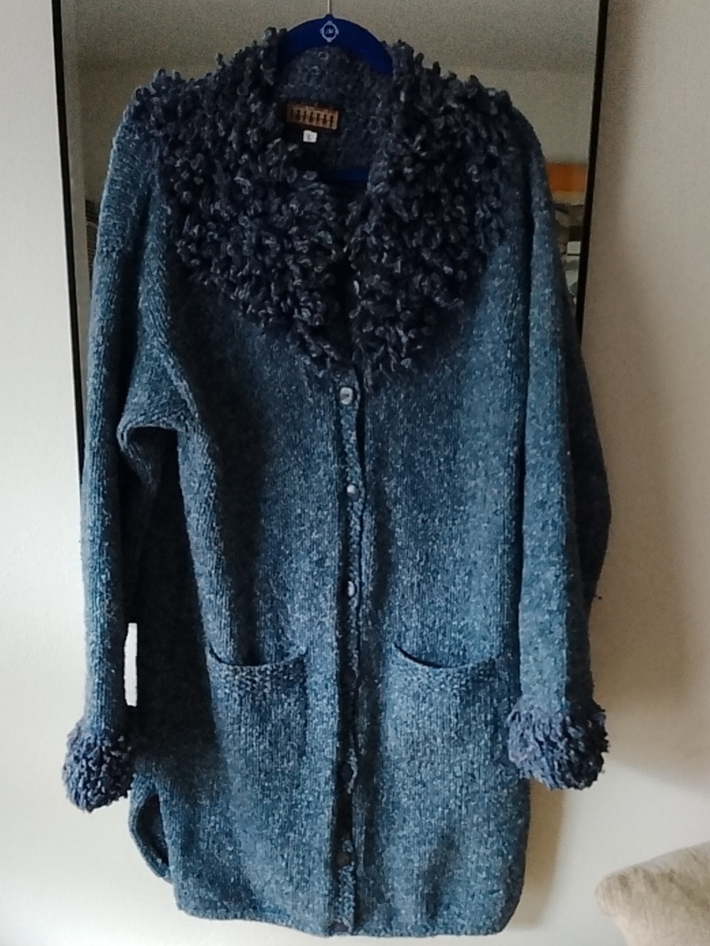 World Class Inc. Blue Button-Front Women's Sweater 60/40 Cotton Wool